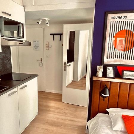 Cozy Studio Apartment Unit 12 In Center Of Zurich Extérieur photo