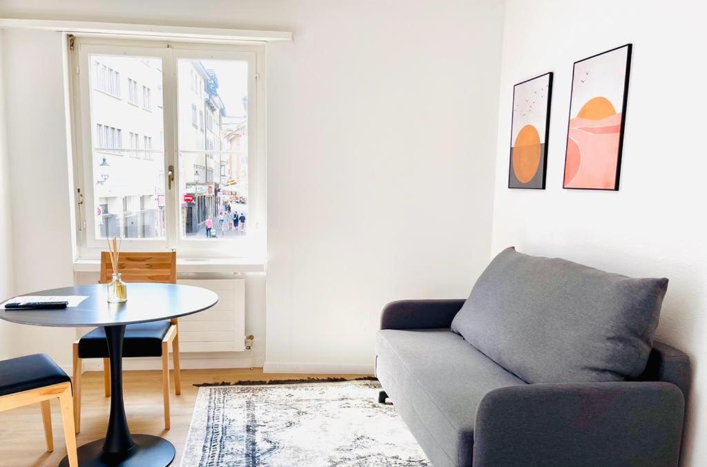 Cozy Studio Apartment Unit 12 In Center Of Zurich Extérieur photo